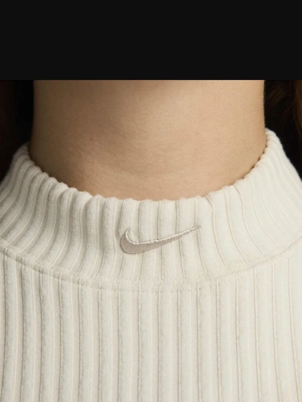 Nike Chill Knit Ribbed Cropped Tank Top